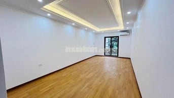 BÁN NHÀ PHÚC XÁ – 38M², 7 TẦNG, MẶT TIỀN 5M – GIÁ 18.5 TỶ, BA ĐÌNH