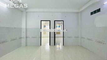 2 PHÒNG NGỦ - 1 PHÒNG KHÁCH có FULL NỘI THẤT - MÁY GIẶT ở NGÃ 4 BỐN XÃ