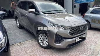 Toyota Innova Cross 2024 - 26000 km