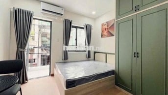 CHO THUÊ CĂN HỘ CÓ BAN CÔNG – TÁCH BẾP, FULL NỘI THẤT NGAY TRUNG TÂM T