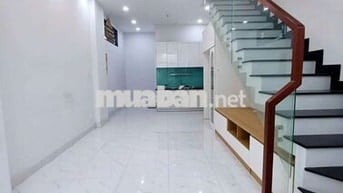 Cho thuê nhà 1tret 2lau  an phú đông vườn lài q12