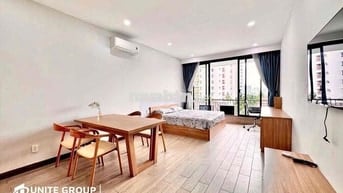 Căn Hộ Ban Công Thang Máy 54m2 Bình Thạnh Gần Hàng Xanh Quận 1 Quận 2