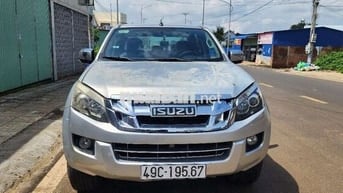 ISUZU DMAX 2013 LS 3.0 4x4 MT - 234567 km