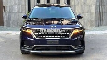 Kia Carnival 2024 Signature 2.2D - 9000 km