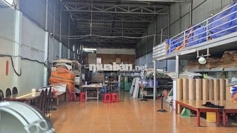 CHO THUÊ KHO,XƯỞNG 300M² Y HÌNH, GIÁ CHỈ 23TR/T Đ LÊ TRỌNG TẤN