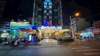 CHO THUÊ/SANG NHƯỢNG/HỢP TÁC NHÀ HÀNG + KARAOKE 3MT KHU TÊN LỬA