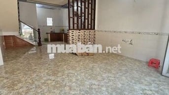 Nhà mới gần ngã ba đông quan 2pn 2wc hẻm 4m
