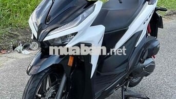 Vario 2024 sún áo 2020 máy móc rin ngon chạy nhẹ t