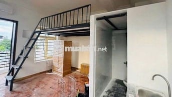 Khai Trương Phòng Trọ Ban Công Trung Tâm Q7 Ngay UFM