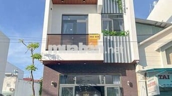 Nhà cần bán đường Nguyễn Hữu Trí - Gần Chợ Bình Điền, giáp Q.Bình Tân