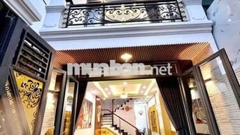 CẦN BÁN GẤP CĂN NHÀ /CÁCH TRUNG TÂM TPHCM 10P(GẦN CHỢ BÌNH ĐIỀN 450M)