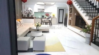 BÁN NHÀ ĐƯỜNG 7M5 , MỚI FULL NỘI THẤT ,