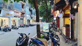 CHÍNH CHỦ CẦN BÁN NHÀ MẶT PHỐ HÀNG NÓN – SỔ ĐỎ CHÍNH CHỦ