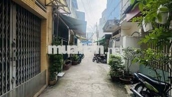🏡Nhà diện tích lớn 5x11m - Bán gấp🔥 chỉ hơn 5tỷ xíu ...Quận Tân Phú
