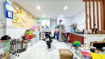 29m2 2 tầng, 2PN, nhà ở ngay. BHH A, Bình Tân. Giáp Tân Phú. Hẻm 3m.