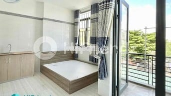 STUDIO BAN CÔNG SẴN NỘI THẤT ĐI BỘ QUA NHÀ THỜ PHAO LÔ - BÌNH TÂN