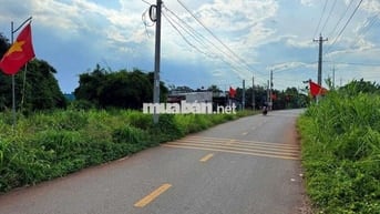 Giá Rẻ Nhất TT Đất Đỏ- 890 Triệu
Diện tích: 5x19 (96m2-60m thổ cư)