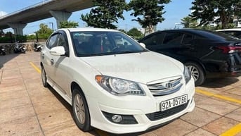 Hyundai Avante 2015 1.6 MT - 140000 km