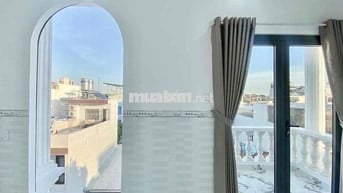 CĂN HỘ SIÊU THOÁNG SÁNG BANCOL RỘNG FULL NT CƠ BẢN NGAY LÊ ĐỨC THỌ