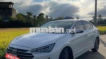 Hyundai Elantra 2020 2.0 AT - 72000 km