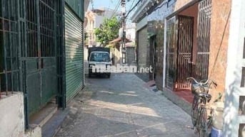 CỰC HOT CHỦ BÁN ĐẤT 131m2 - TẶNG BIỆT THỰ SÂN VƯỜN
