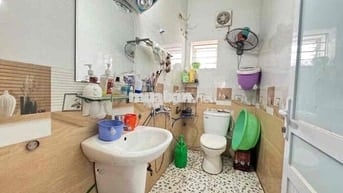 BÁN ĐẤT - TẶNG NHÀ DÂN XÂY CHẮC CHẮN-LÔ GÓC CỰC THOÁNG- GẦN THÀNH PHỐ
