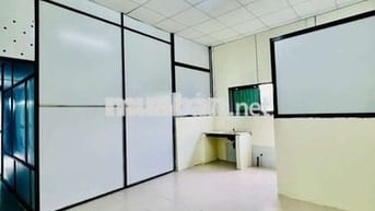 Phòng mới xây,dt 20m,gần chợ đường, hẽm xe tải
