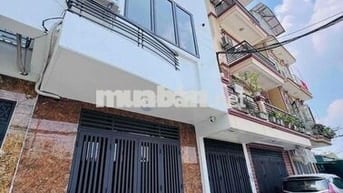 Bán Nhà Đình Thôn - 42M2 - Ô Tô Tránh - Vài Bước Ra Đường 3 Ô Tô