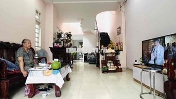 NHÀ ĐẸP TÂN HIỆP, HÓC MÔN, DT 257m2. Ngang 10m giá tốt