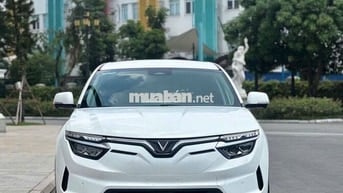 VinFast VF8 2023 Eco - 640000 km