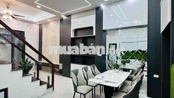 NHỈNH 10 TỎI SỞ HỮU NGAY NHÀ VĨNH PHÚC BA ĐÌNH 45M2 x 5TẦNG MỚI ĐẸP.