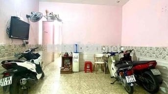 Nhà Đẹp 2 Tầng — Gần Nguyễn Sơn Lê Niệm Văn Cao Trần Thủ Độ ( 4mx14m )