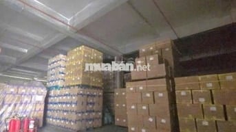 Kho đẹp cần cho thuê gấp ở Nguyễn Tất Thành diện tích lên đến 450m2