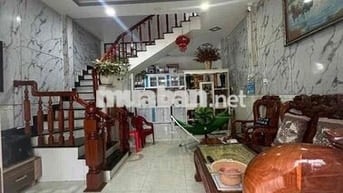 Cần Chuyển Nhượng Nhà 4 Tầng Mặt Tiền Đường Liên Hoa - Ngay Gần Chợ