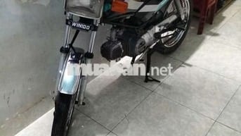 Win 100c màu đen