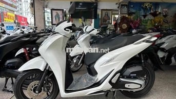 SH 125i 2023 Trắng Đen Sporty BSTP Chính Chủ