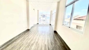 SÀN VĂN PHÒNG NGAY MẶT TIỀN ĐƯỜNG + ĐỐI DIỆN CHỢ VƯỜN CHUỐI