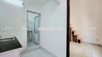 ❗DUPLEX TÁCH BẾP CỬA SỔ TRỜI 30M2-FULL NỘI THẤT-KHU HOÀNG HOA THÁM