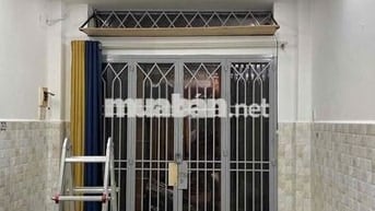 CHO THUÊ NHÀ HẺM 3 GÁC, 1 XET, NHIÊU TÂM Q.5