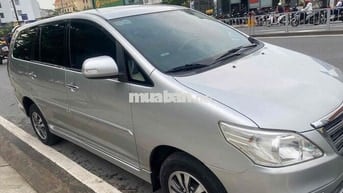 Toyota Innova 2016 2.0V - 95000 km