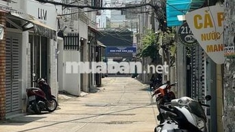 cần cho thuê nhà hxt đường xvnt ngay ngã tư hàng xanh