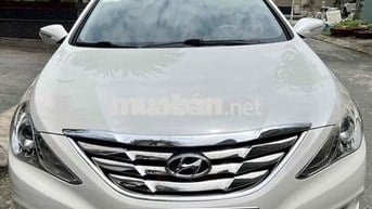 HYUNDAI SONATA 2.0AT 2011 NHẬP XE CỰC CHẤT MÁY ZIN