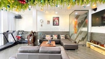 🏡 BÁN NHÀ ĐẸP – ĐƯỜNG SỐ 36, P. TÂN QUY, QUẬN 7 ( SỔ HỒNG 8x11M )
