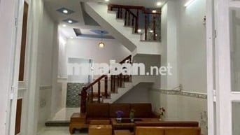 Làm ăn thua lỗ cần bán gấp nhà siêu đẹp full nội thất giá chỉ 895tr
