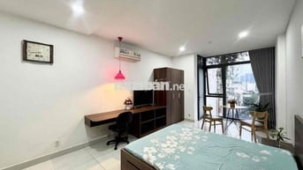 Căn Hộ Balcony 35m2 FullNT Cao Cấp - MGR - Thang Máy - Hẽm Oto An Ninh