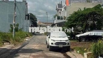 BÁN LÔ ĐẤT TRONG KHU DÂN CƯ ĐẸP
