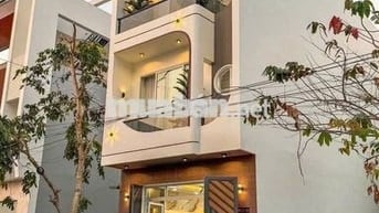 BÁN CĂN NHÀ BÌNH CHÁNH CÓ NHIÊU ĐÓ TIỀN CÔNG CHỨNG NHANH BỚT THÊM