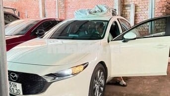 Mazda 3 2021 1.5L Luxury - 51926 km