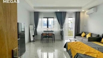 CHO THUÊ CĂN HỘ CHUNG CƯ MINI BAN CÔNG NGAY CẦU ÔNG LÃNH QUẬN 1 GIÁ RẺ