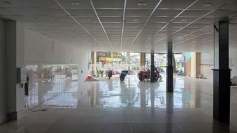 Cho thuê nhà trệt mặt tiền đường 3/2 kế ngã tư nguyễn văn linh